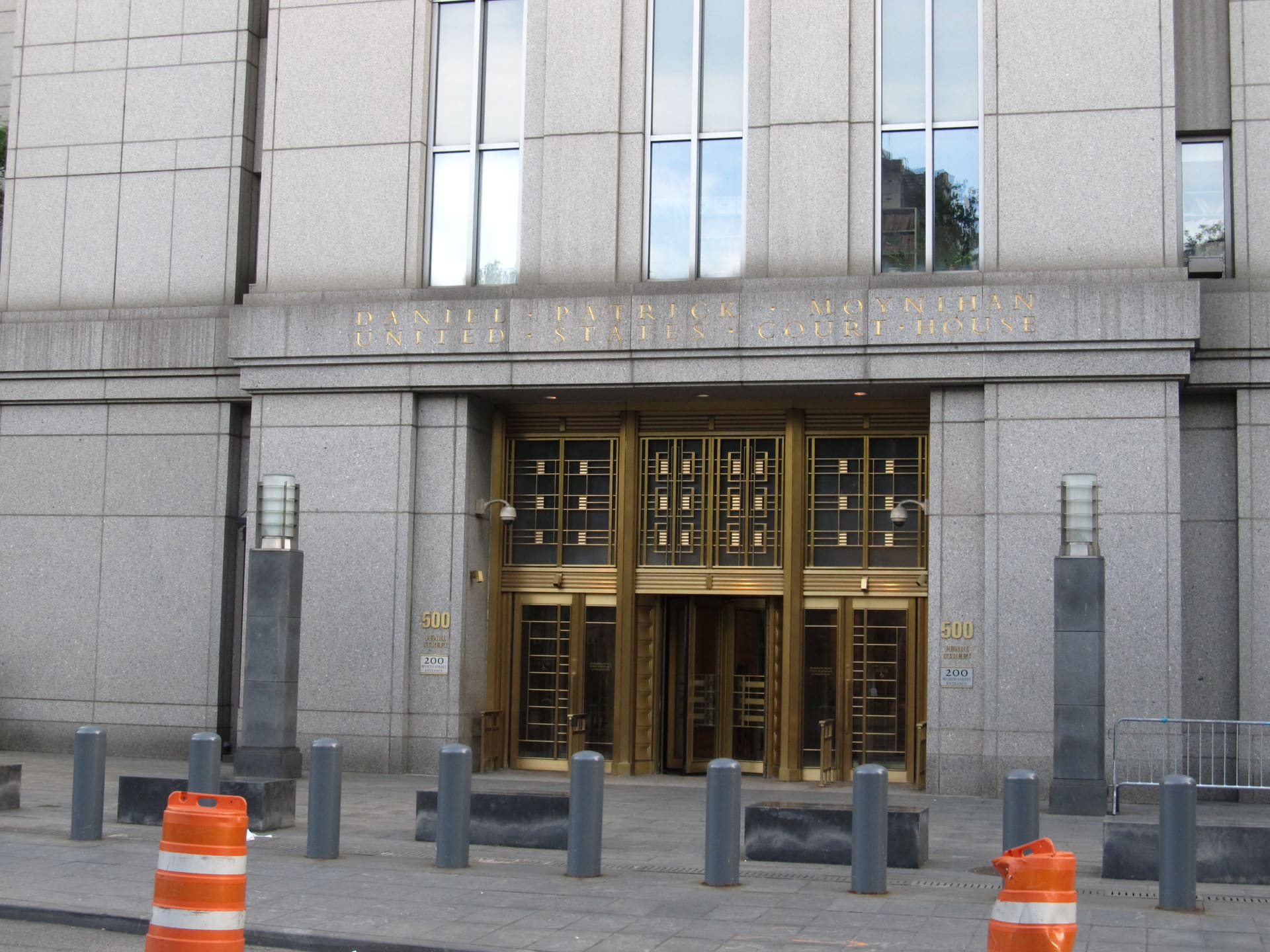 Judge rejects Gemini and CFTC bid to void $5 million settlement - Hashtag Web3 article cover