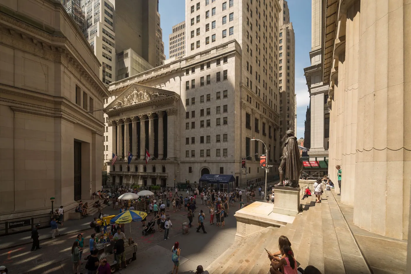 Morpho Launches USDC Borrowing Against Coinbase Tokenized Stocks on Base - Hashtag Web3 article cover